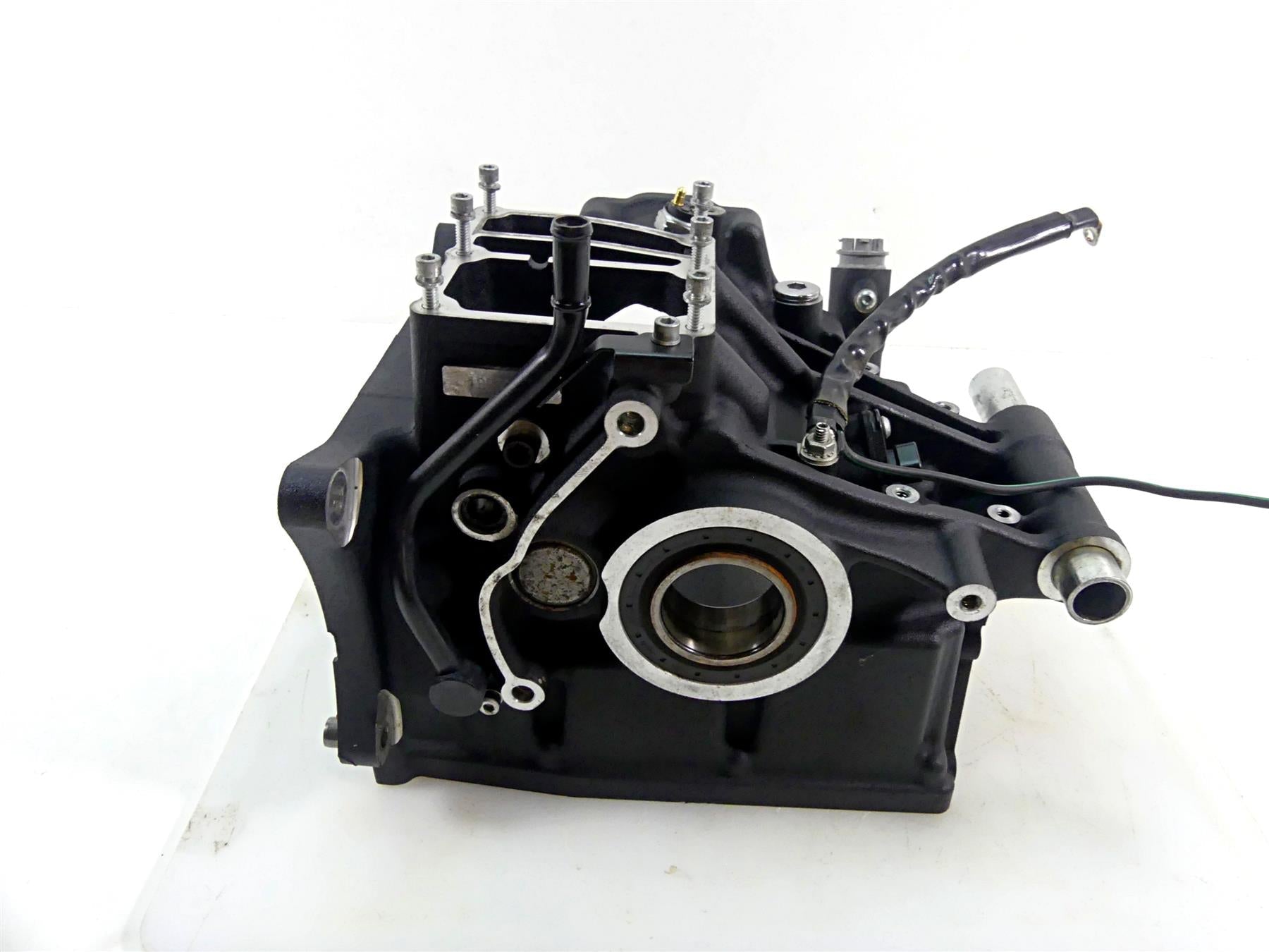 2020 Harley Softail FXST Standard Transmission Gear Box Case Housing M8 34700176 {{ shop.shopifyCountryName }} - Mototech271