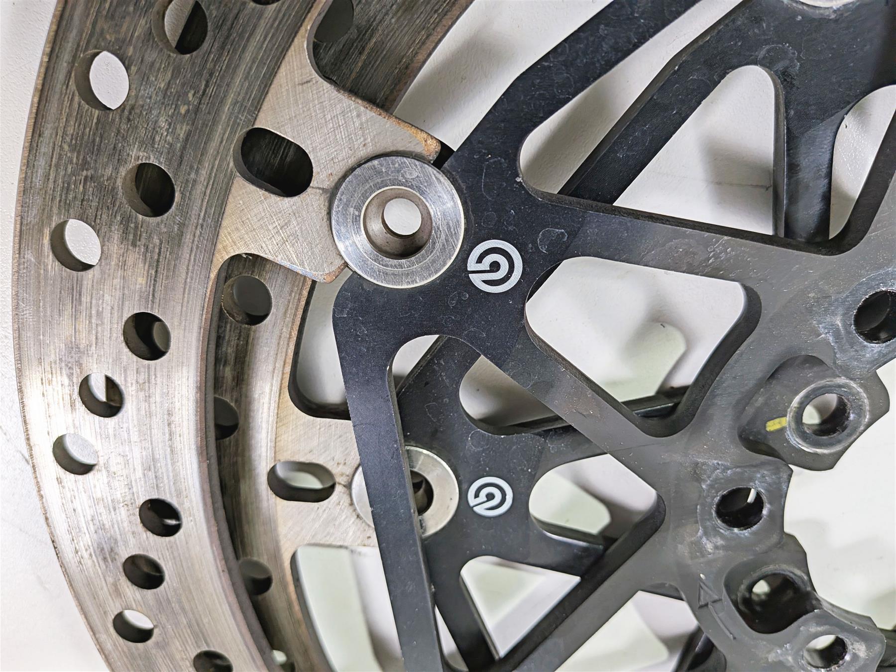 2018 Aprilia RSV4 RR Brembo Front Brake Disc Rotor Set 330mm 2B001135 2B001136 {{ shop.shopifyCountryName }} - Mototech271