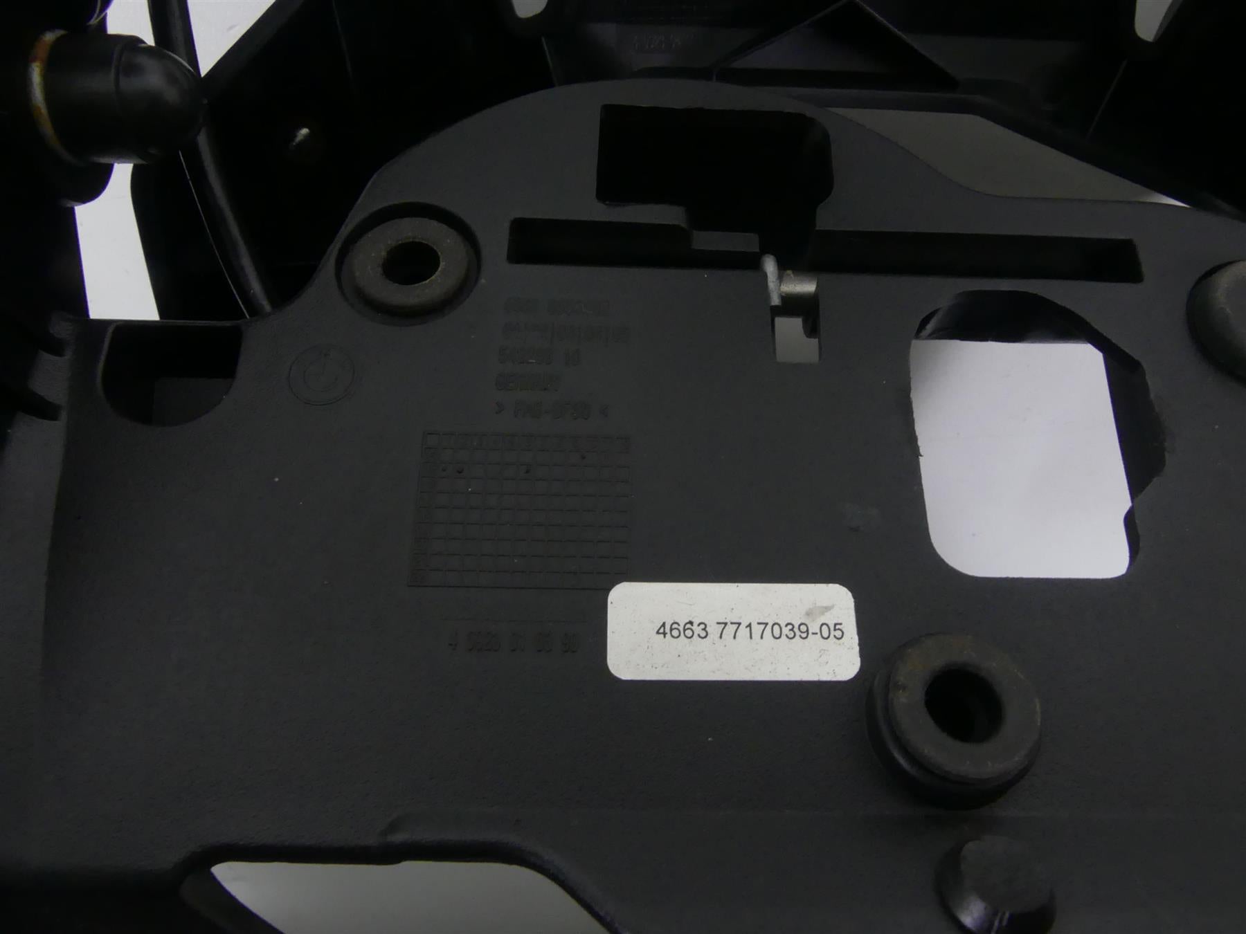 2016 BMW S1000XR K49 Windshield Wind Shield Screen Gps Stay Holder 46637717039 {{ shop.shopifyCountryName }} - Mototech271