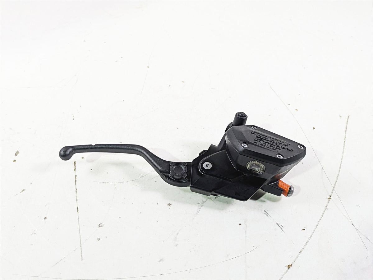 2015 BMW R nineT K21 Front Brake Master Cylinder 32728559604 {{ shop.shopifyCountryName }} - Mototech271