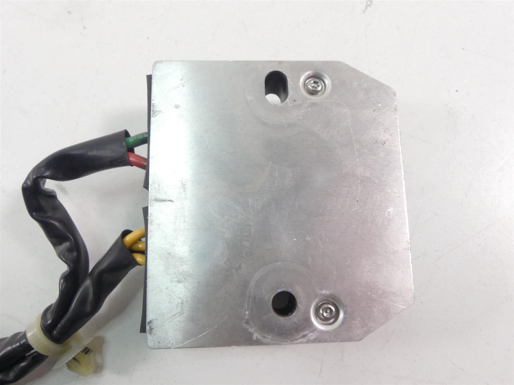 2004 Honda CBR1000RR SC57 Rectifier Voltage Regulator 31600-MEL-013 FH008EB {{ shop.shopifyCountryName }} - Mototech271