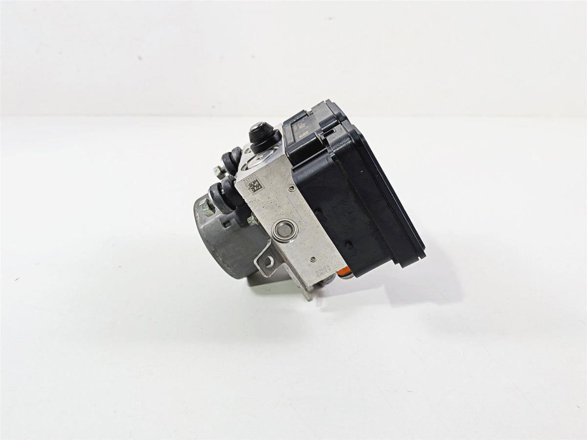 2014 BMW S1000RR K46 Abs Brake Pump Unit Module 34518526896 {{ shop.shopifyCountryName }} - Mototech271