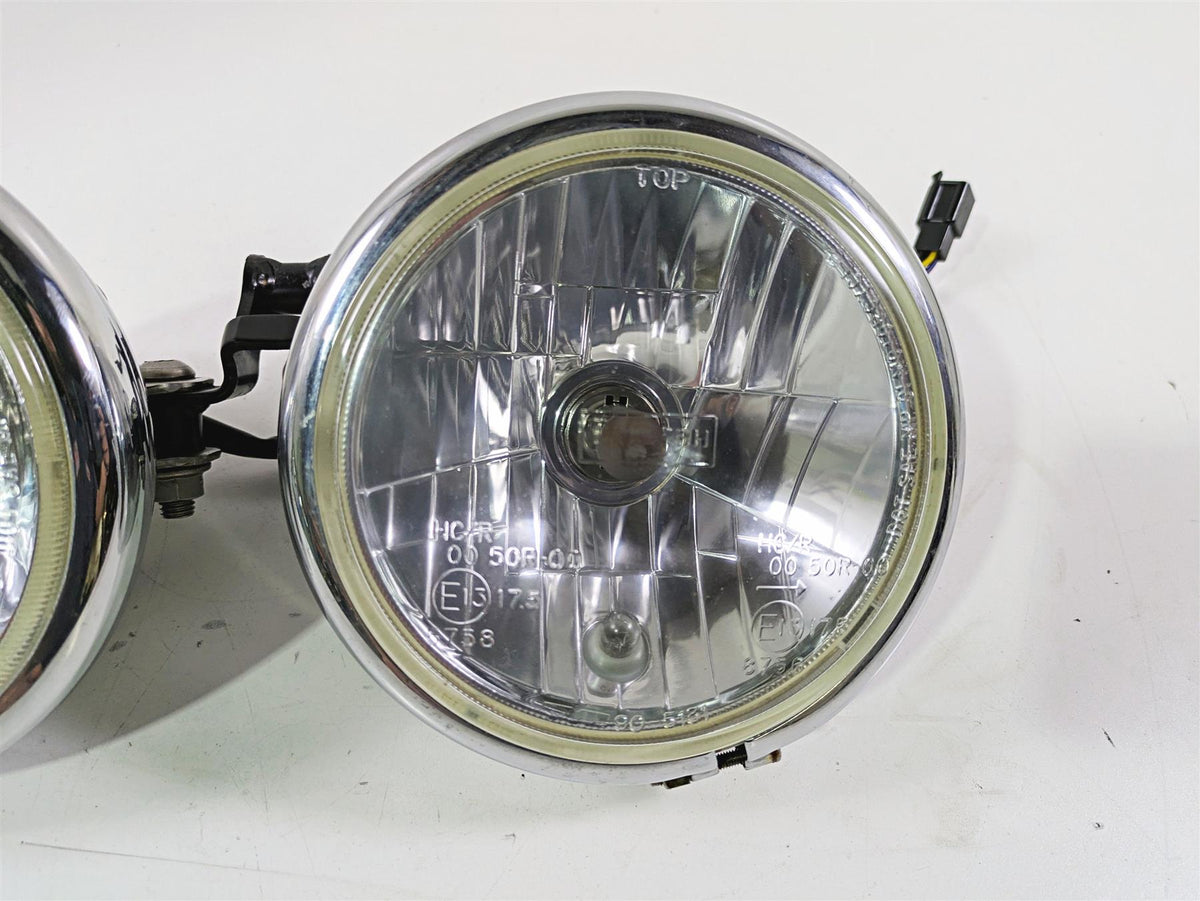 2006 Triumph Rocket 3 Headlight Head Light Lamp & Mounts T2700634 T2701000 {{ shop.shopifyCountryName }} - Mototech271