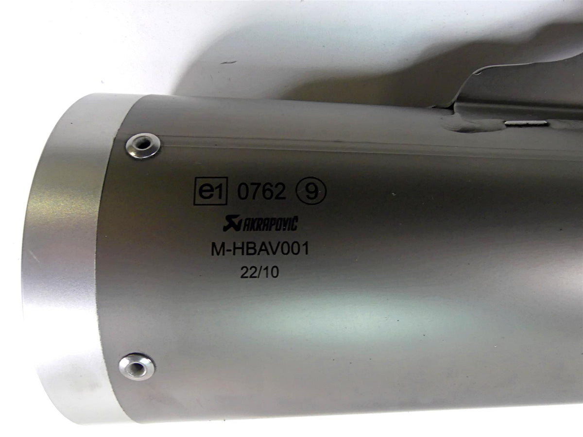 2012 Yamaha VMX17 VMAX 1700 Akrapovic Titanium Slip On Exhaust S-Y17SO1-HBAV {{ shop.shopifyCountryName }} - Mototech271