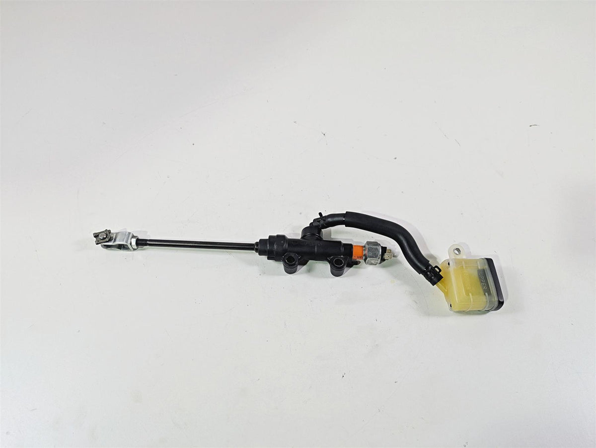 2013 Triumph Bonneville Rear Brake Master Cylinder + Reservoir T2024081 {{ shop.shopifyCountryName }} - Mototech271