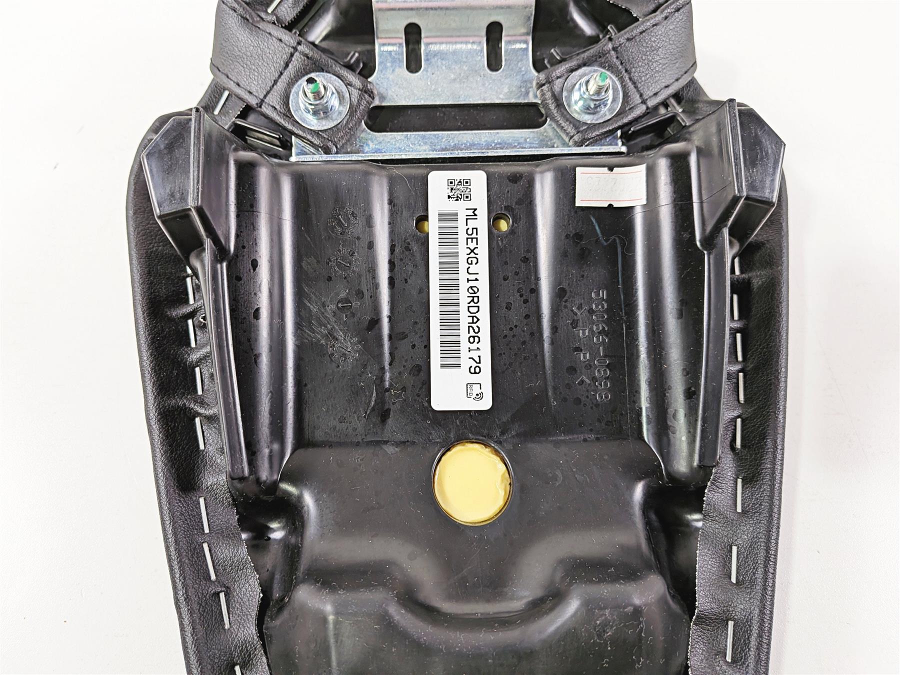 2024 Kawasaki EX500 Ninja 40th An. Rear Passenger Seat Saddle 53066-0898-12Y {{ shop.shopifyCountryName }} - Mototech271