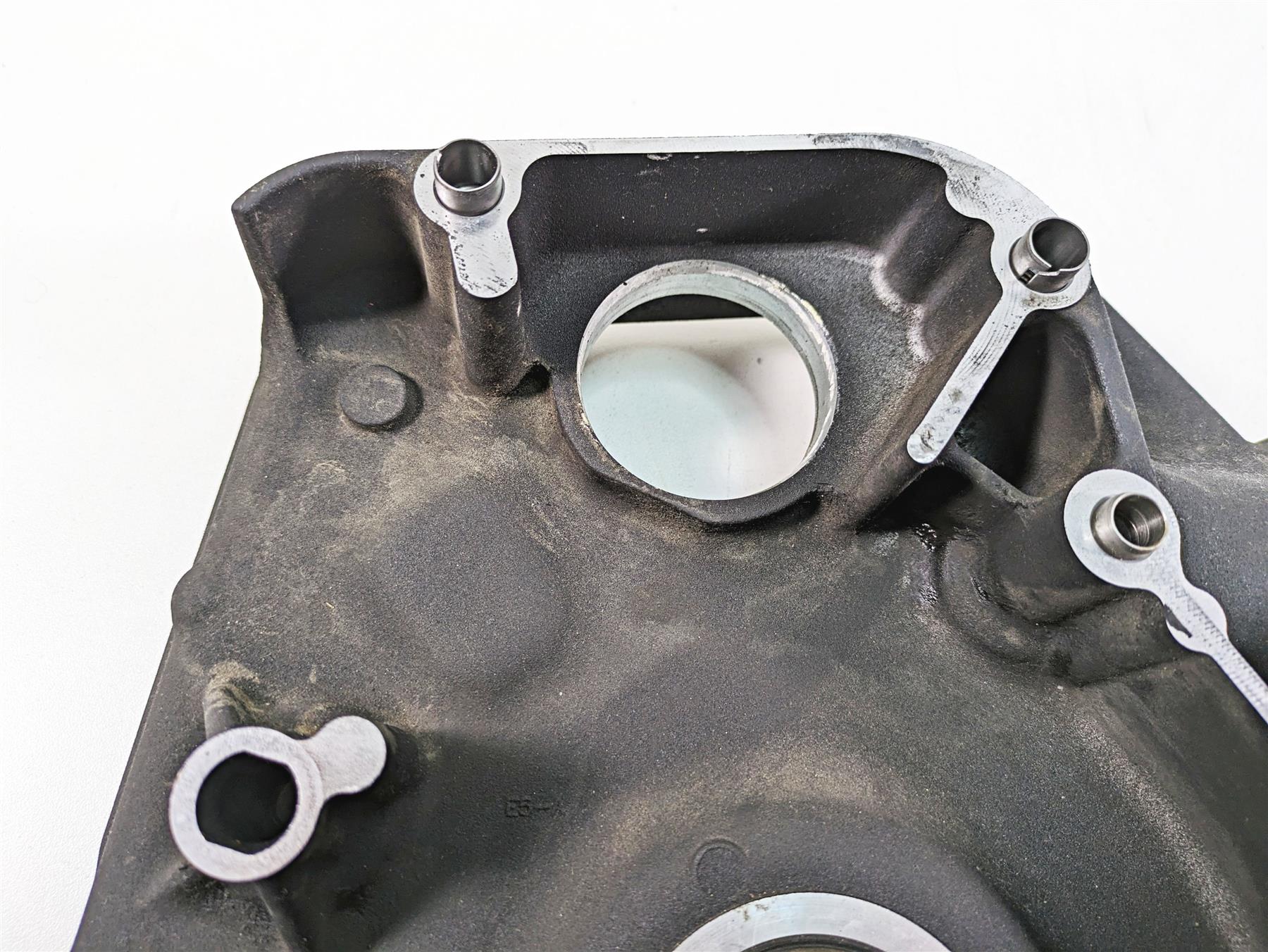 2012 Harley FLD Dyna Switchback Inner Primary Drive Clutch Cover 60681-06C {{ shop.shopifyCountryName }} - Mototech271