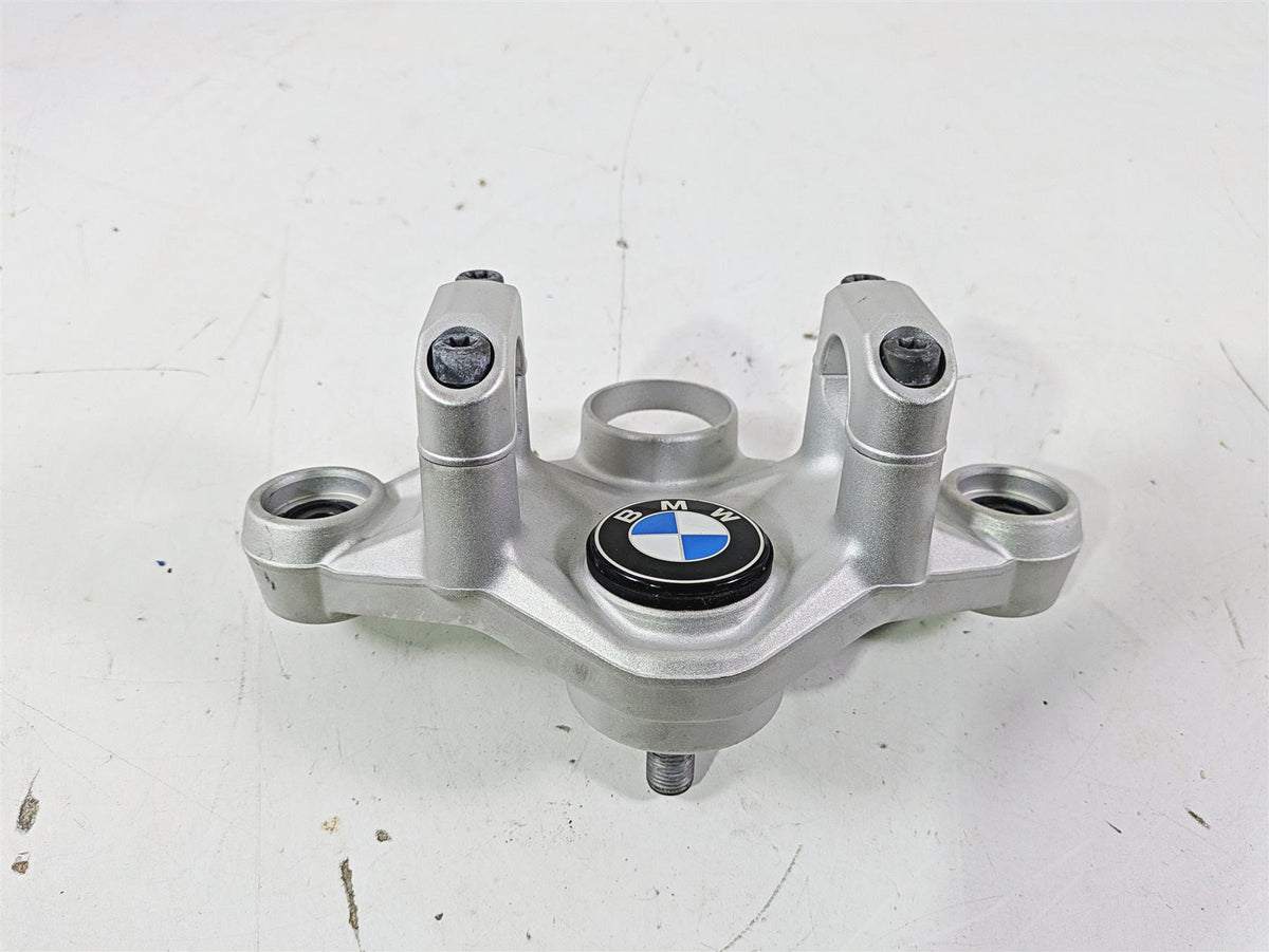 2015 BMW R1200GS Adv K51 Upper Triple Tree Steering Clamp 31428555849 {{ shop.shopifyCountryName }} - Mototech271