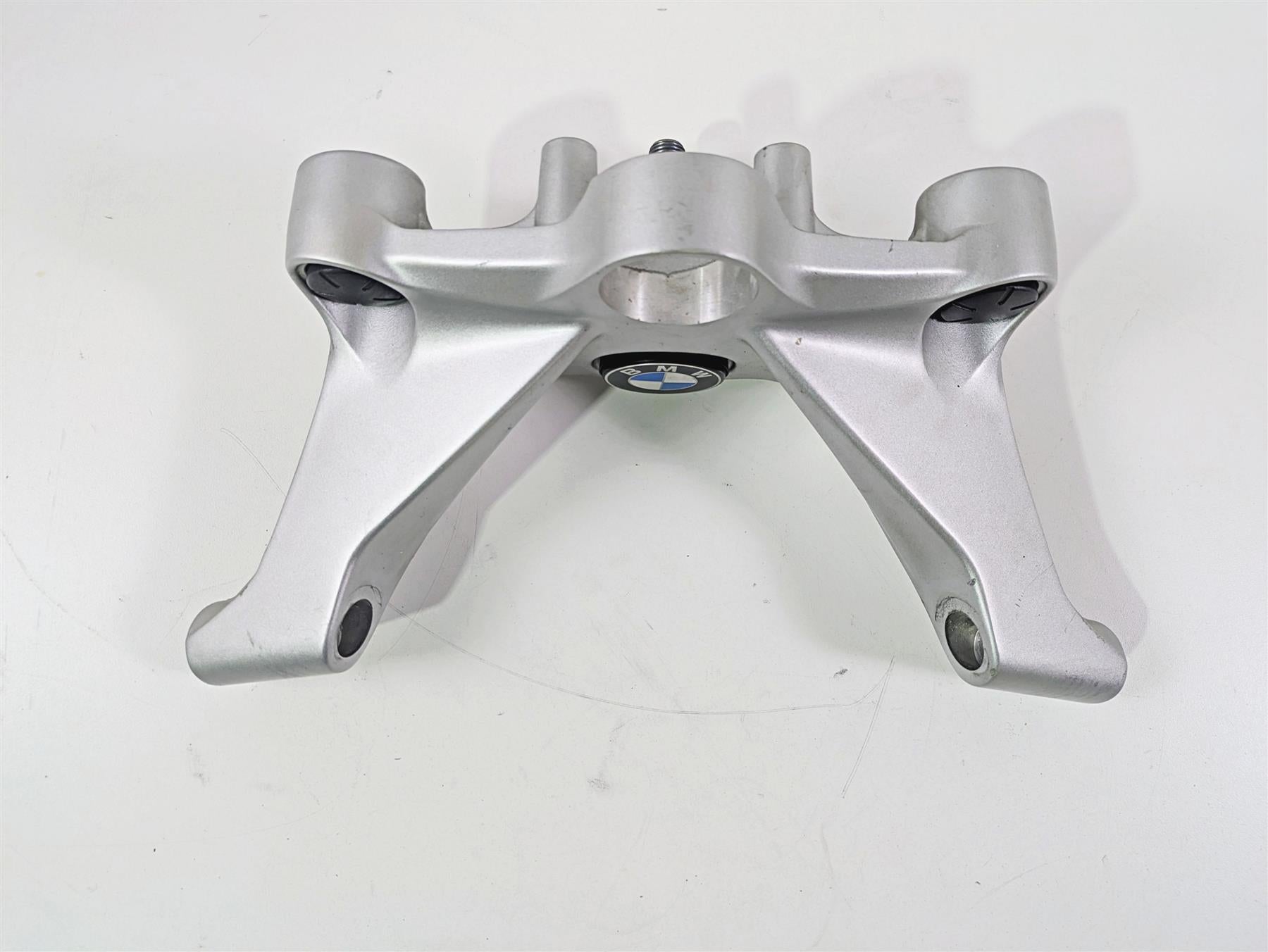 2016 BMW R1200RT K52 Upper Triple Tree Handlebar Bridge 32718520053 {{ shop.shopifyCountryName }} - Mototech271