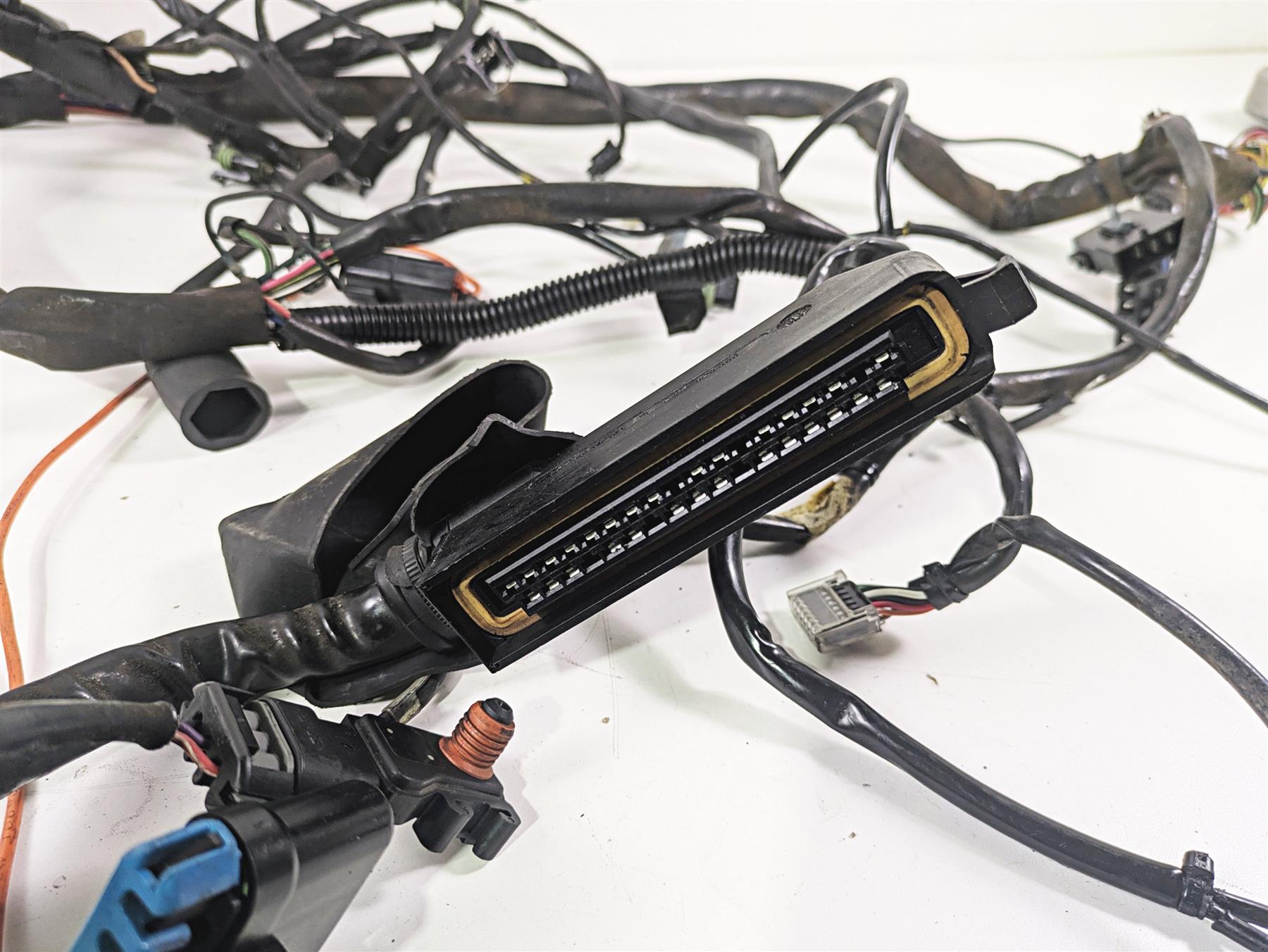 2001 Harley Touring FLHX Street Glide Main Wiring Harness Loom - Read 70985-01 {{ shop.shopifyCountryName }} - Mototech271