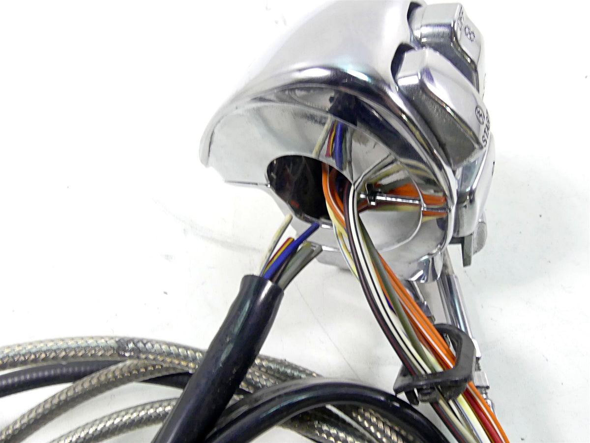 2007 Harley Touring FLHRSE CVO Road King Left Right Hand Control Switch 71682-06 {{ shop.shopifyCountryName }} - Mototech271