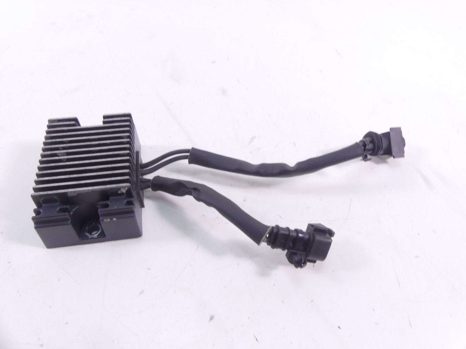 2009 Harley Sportster XR1200 Rectifier Voltage Regulator 74711-08 {{ shop.shopifyCountryName }} - Mototech271