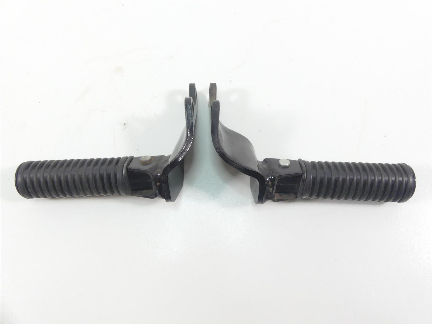 2016 Honda VT1300 CRG Stateline Rear Passenger Footpeg Set 50680-MFY-A00 {{ shop.shopifyCountryName }} - Mototech271