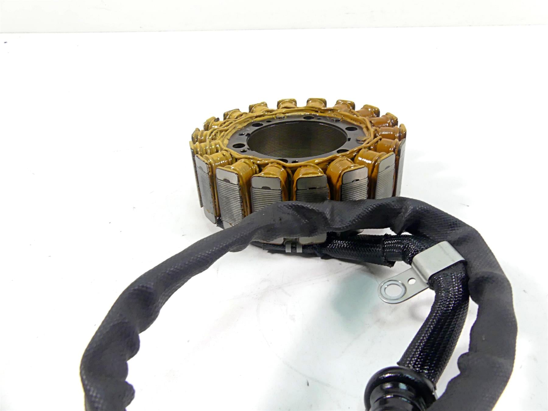 2013 Harley VRSCF Muscle Vrod Stator Alternator Generator 30734-08KA {{ shop.shopifyCountryName }} - Mototech271