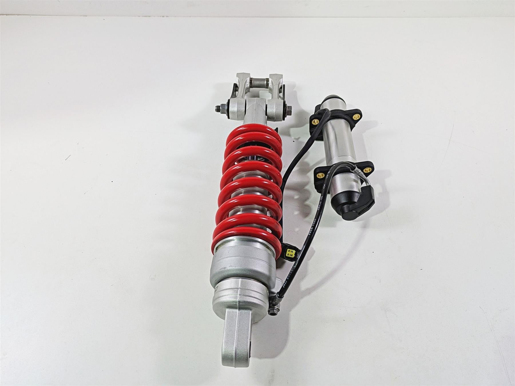 2024 Triumph Tiger 900 GT Rear Marzocchi Suspension Shock Damper T2057764 {{ shop.shopifyCountryName }} - Mototech271