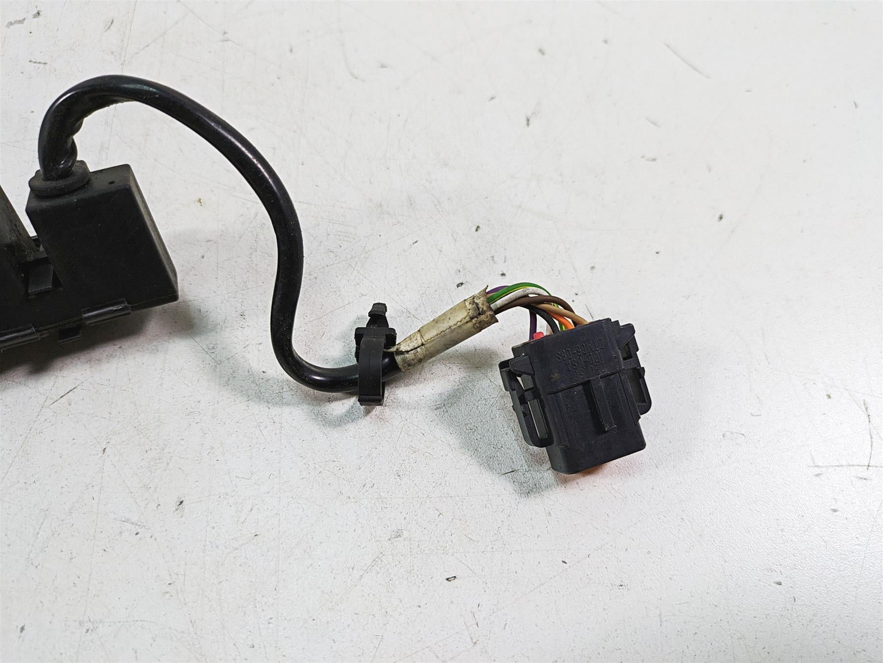 2006 Harley FLSTI Softail Heritage Instrument Indicator Lights Cluster 68113-99C {{ shop.shopifyCountryName }} - Mototech271