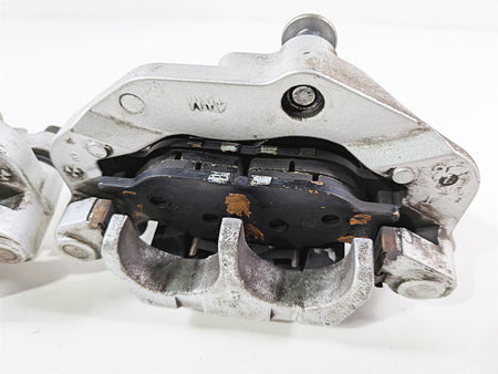 2006 Yamaha XVZ1300 Royal Star Front Brake Calipers 4WM-2580T-01 4WM-2580U-01 {{ shop.shopifyCountryName }} - Mototech271
