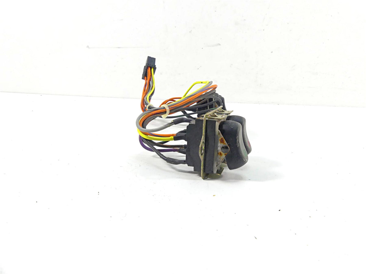 2004 Harley Touring FLHTCUI Electra Glide Auxiliary Switch Set 70271-98 {{ shop.shopifyCountryName }} - Mototech271