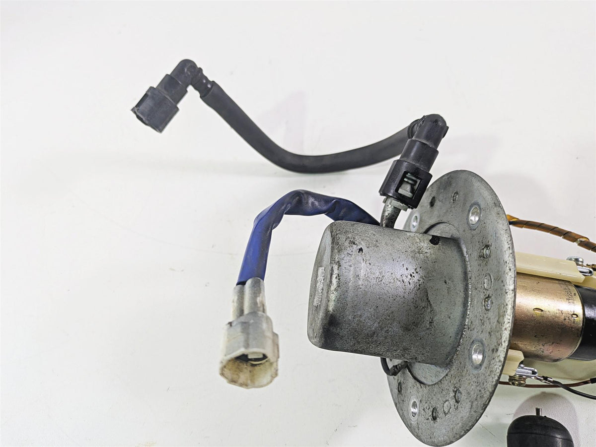 2006 Suzuki GSXR1000 K6 Fuel Gas Petrol Pump READ 15100-41G00 {{ shop.shopifyCountryName }} - Mototech271
