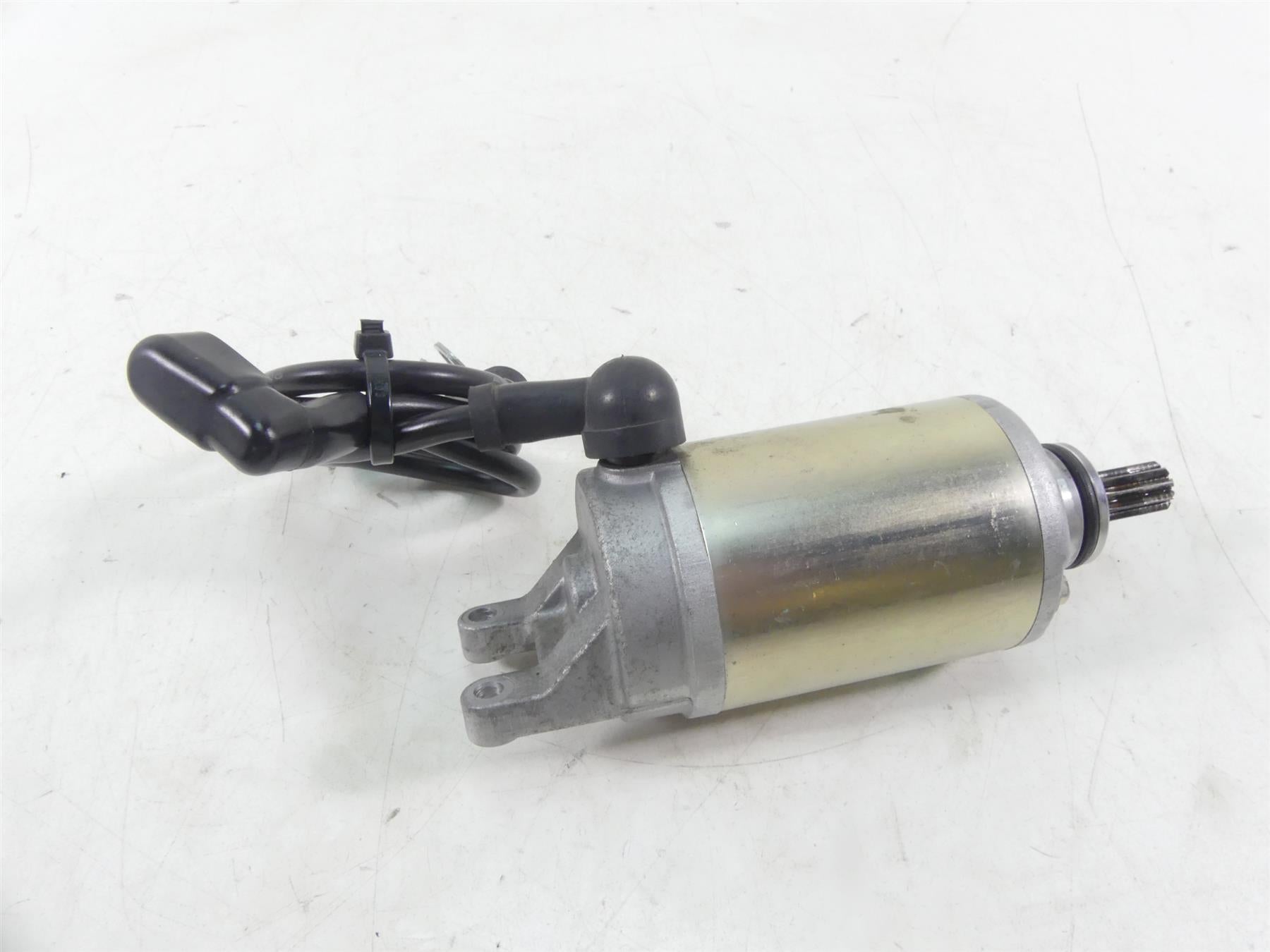 2019 Triumph Street Triple 765R Denso Engine Starter Motor T1312223 {{ shop.shopifyCountryName }} - Mototech271