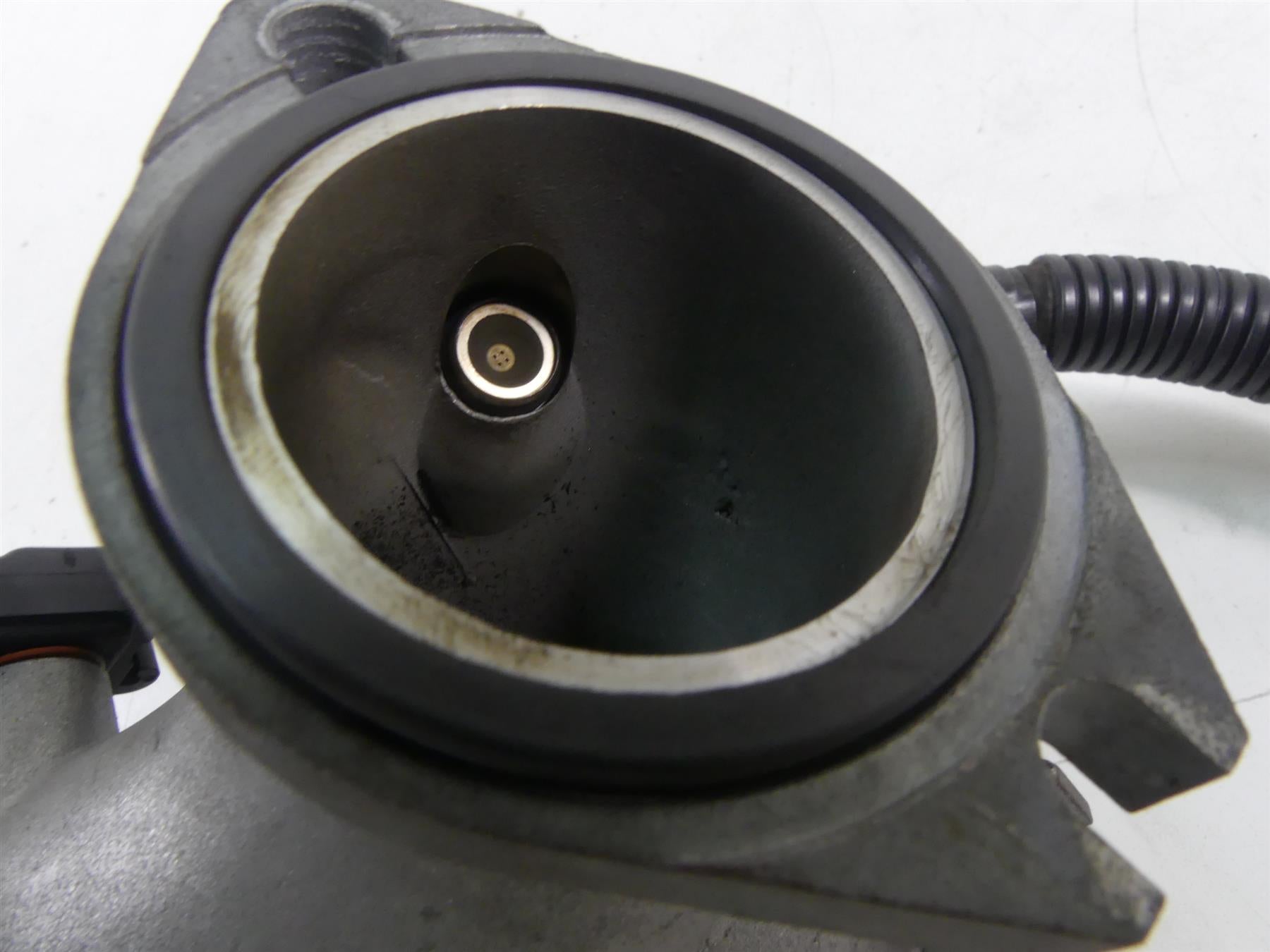 2005 Harley FXDWGI Dyna Wide Glide Throttle Body Bodies Fuel Injection 27600-01A {{ shop.shopifyCountryName }} - Mototech271