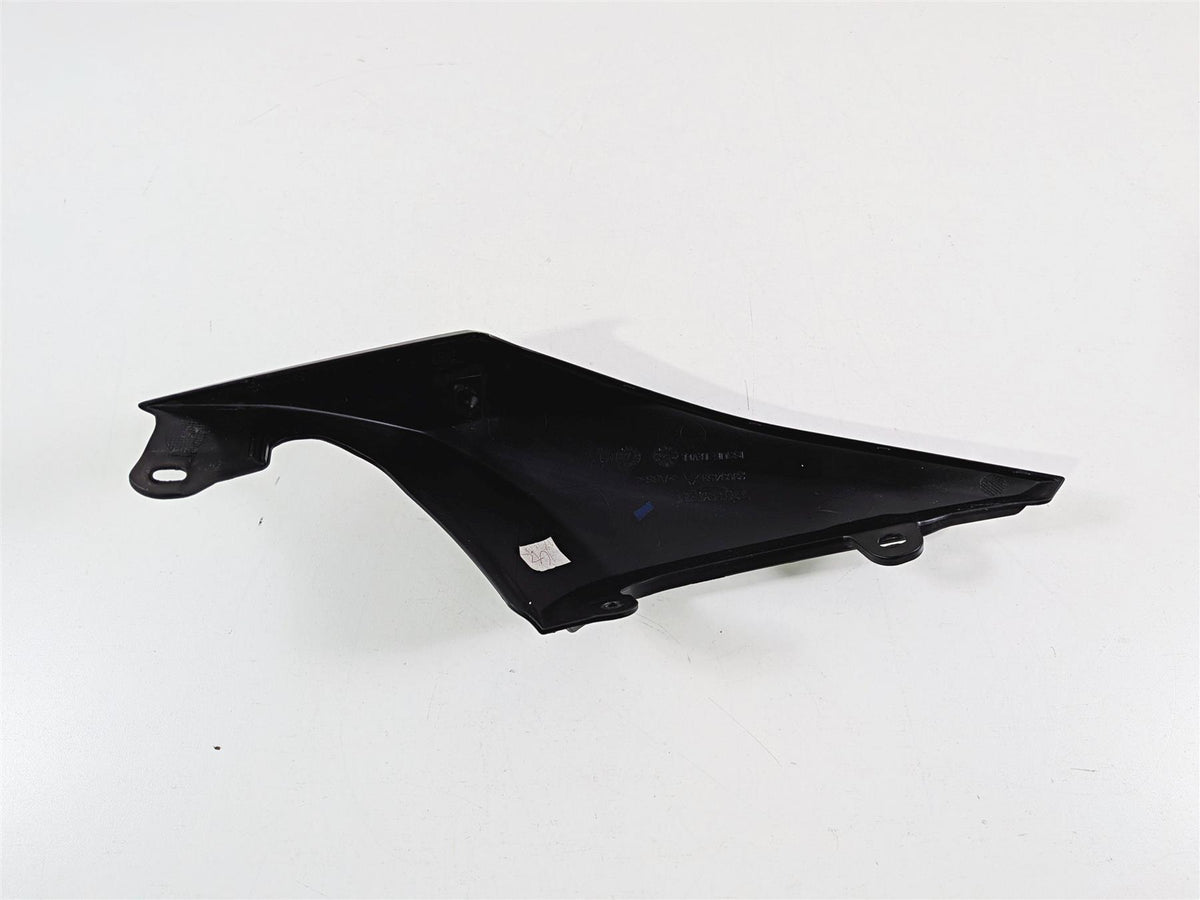 2019 Triumph Speed Triple RS 1050 Black Left Tail Cover Fairing T2303456 {{ shop.shopifyCountryName }} - Mototech271