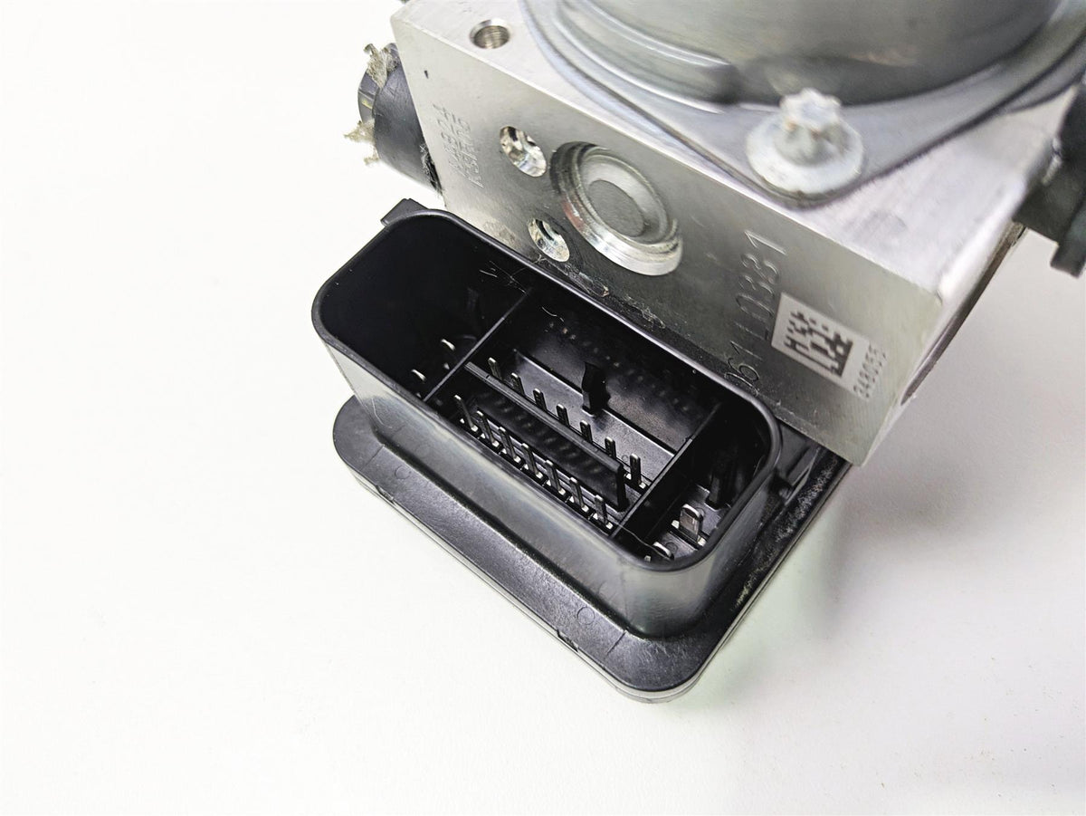 2022 Ducati Hypermotard 950 Abs Brake Pump Module 4K 54240911A {{ shop.shopifyCountryName }} - Mototech271