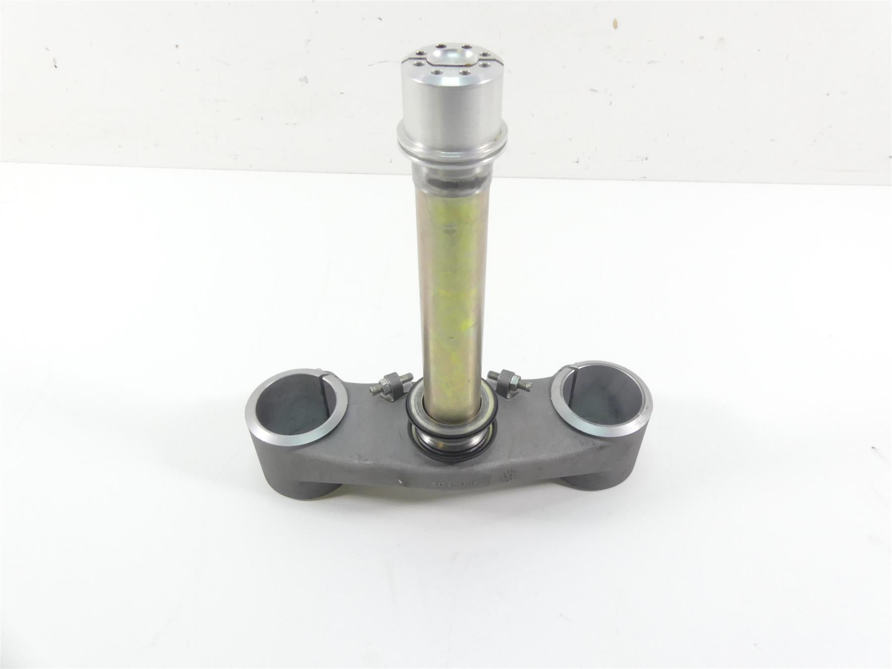 2004 Ducati 999 SBK Straight Lower Triple Tree Steering Clamp - Read 34220341A {{ shop.shopifyCountryName }} - Mototech271