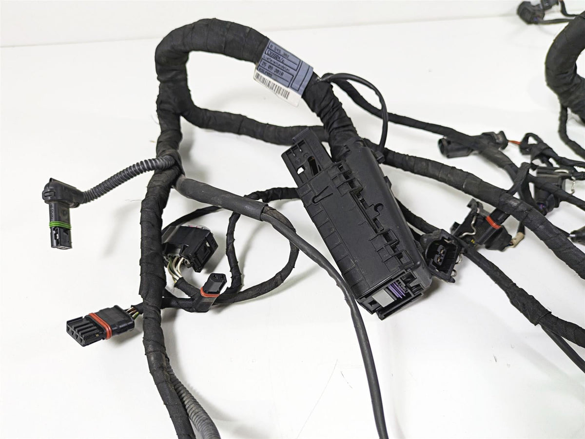 2019 BMW S1000XR K49 Main & Engine Wiring Harness Abs Esa - No Cuts 61118358423 {{ shop.shopifyCountryName }} - Mototech271