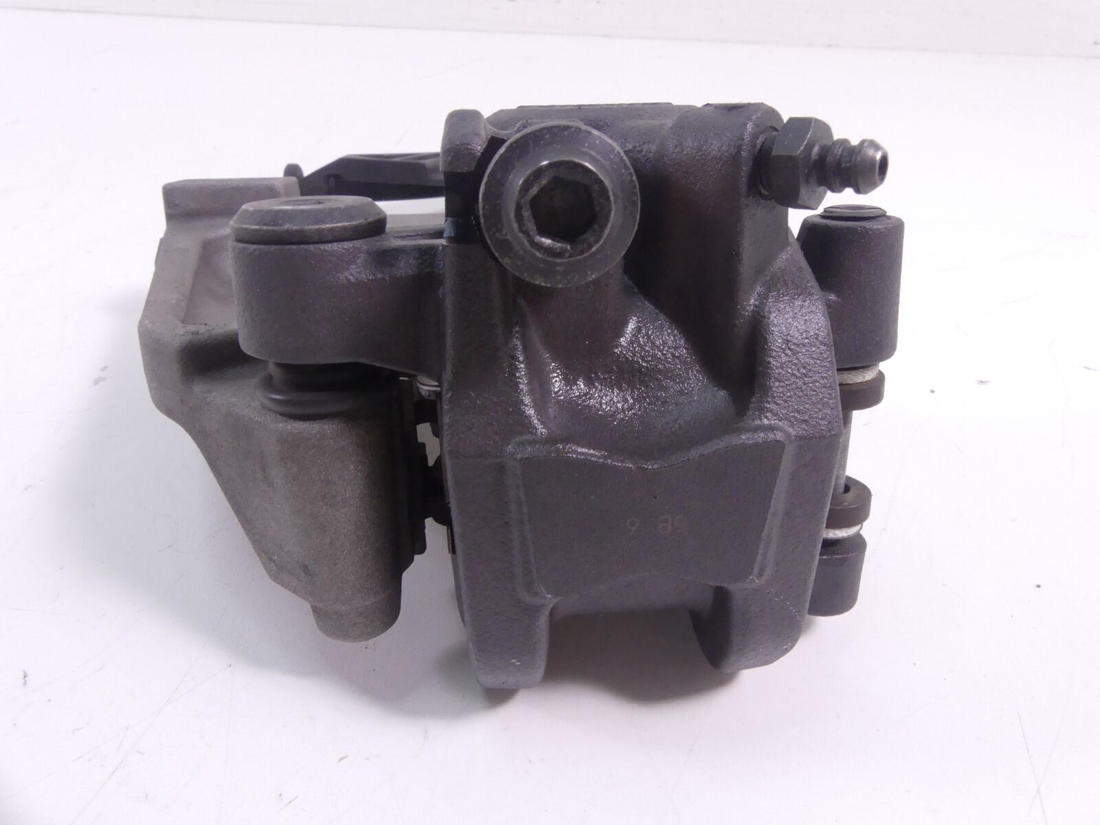 2015 Yamaha YZF-R1M Rear Nissin Brake Caliper + Mount 2CR-2580W-00-00 {{ shop.shopifyCountryName }} - Mototech271