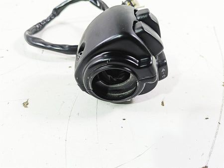 2012 Harley VRSCF Muscle V Rod Left Hand Control Switch - Read 71682-06A {{ shop.shopifyCountryName }} - Mototech271