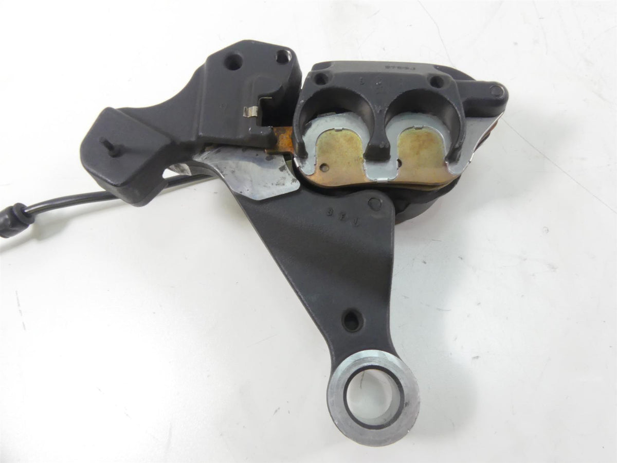 2009 Harley FXDF Dyna Fat Bob Rear Brake Caliper + Mount & Line 40908-08 {{ shop.shopifyCountryName }} - Mototech271