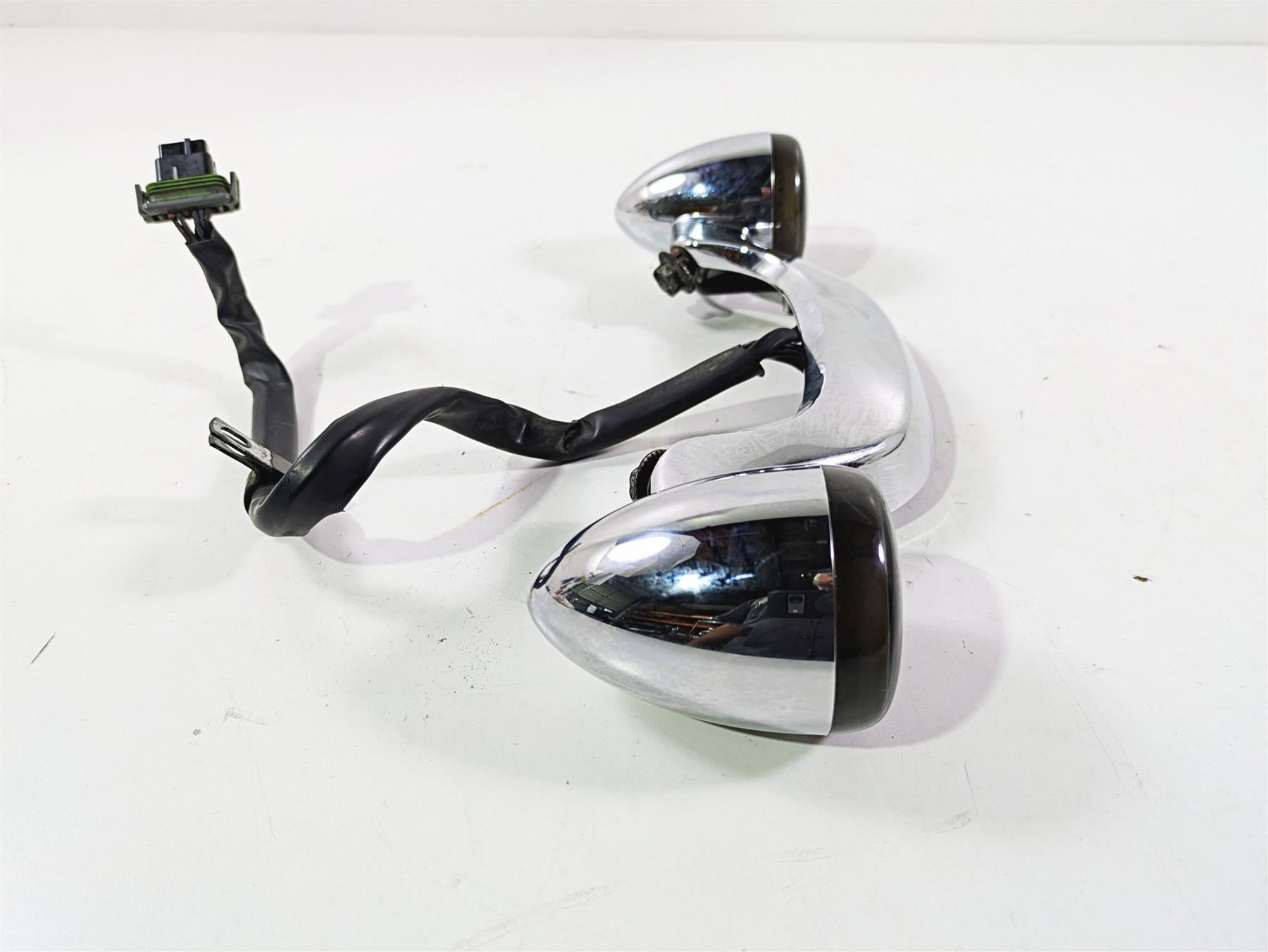 2010 Harley Touring FLHX Street Glide Rear Blinker Turn Signal Set 73314-10 {{ shop.shopifyCountryName }} - Mototech271