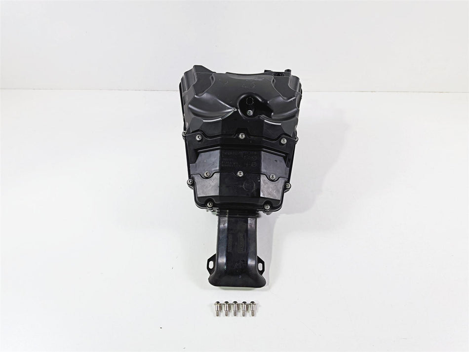 2022 Triumph Tiger 900 GT Pro Air Box Cleaner Breather & Tubes Set T2209565 {{ shop.shopifyCountryName }} - Mototech271