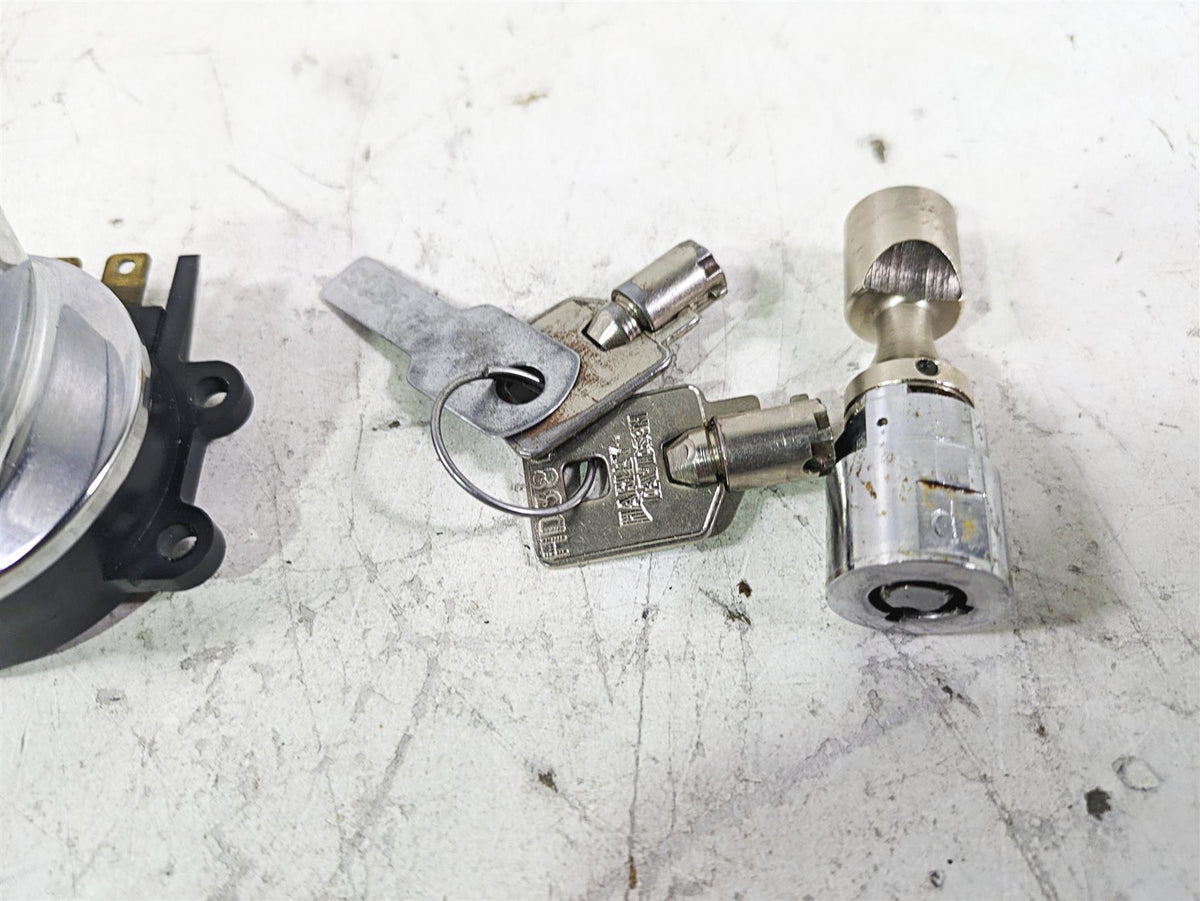2002 Harley FLSTC Softail Heritage Ignition Switch Steering Lock 2 Keys 71313-96 {{ shop.shopifyCountryName }} - Mototech271