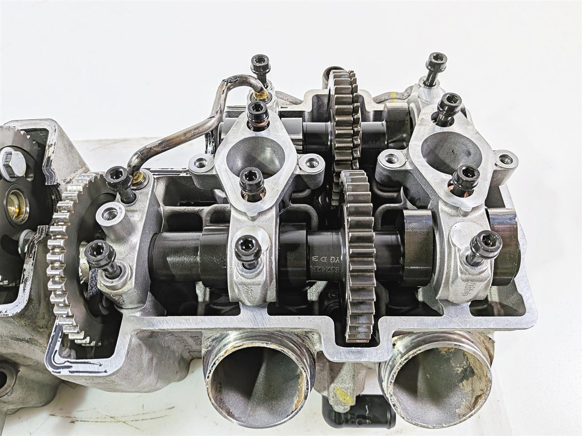 2016 Aprilia RSV 1100 Tuono V4 Factory Cylinder Head & Cam Shaft Set 8986822 {{ shop.shopifyCountryName }} - Mototech271