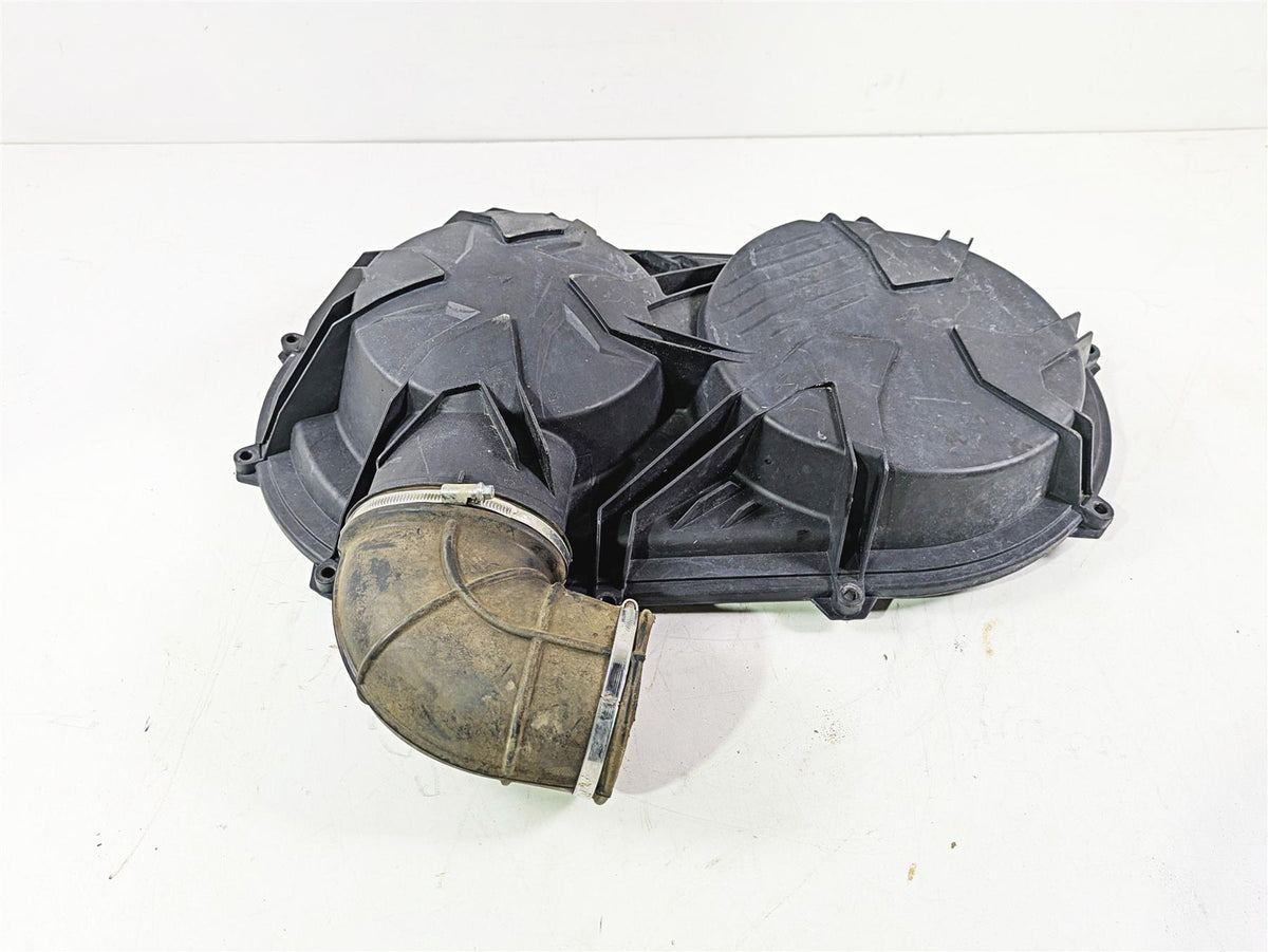 2020 Can Am Maverick X3 Turbo R STD Outer Clutch Cover & Tubes 420212508 {{ shop.shopifyCountryName }} - Mototech271