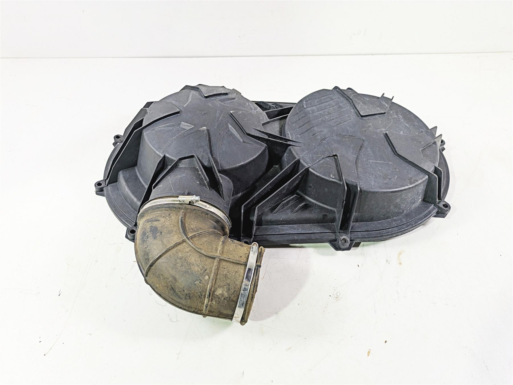 2020 Can Am Maverick X3 Turbo R STD Outer Clutch Cover & Tubes 420212508 {{ shop.shopifyCountryName }} - Mototech271