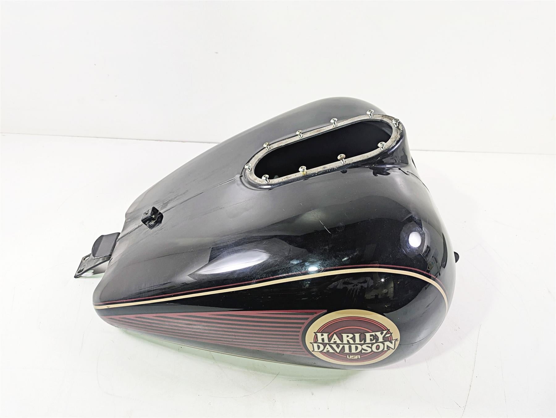 1996 Harley Touring FLHTCUI Electra Glide Fuel Gas Petrol Tank -No Dent 61356-95 {{ shop.shopifyCountryName }} - Mototech271