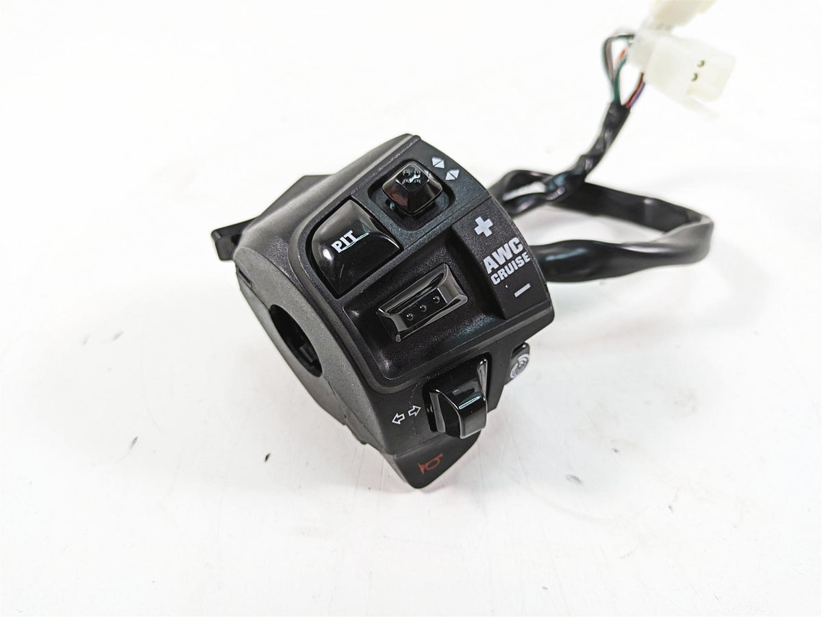 2020 Aprilia Tuono V4 Factory Left Light Hand Control Switch 2D0002965 {{ shop.shopifyCountryName }} - Mototech271