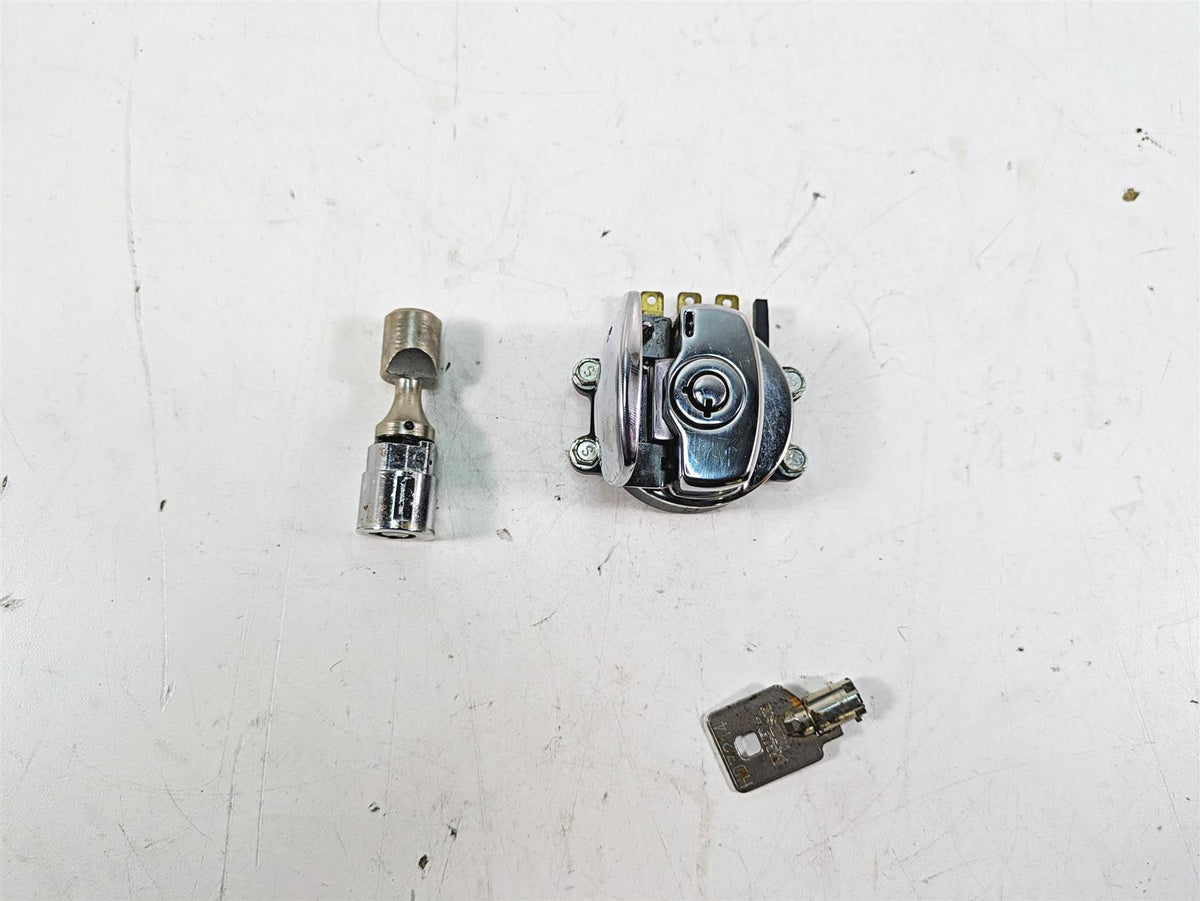 2000 Harley FXSTS Softail Springer Ignition Switch Key Lock Set 71450-04 {{ shop.shopifyCountryName }} - Mototech271