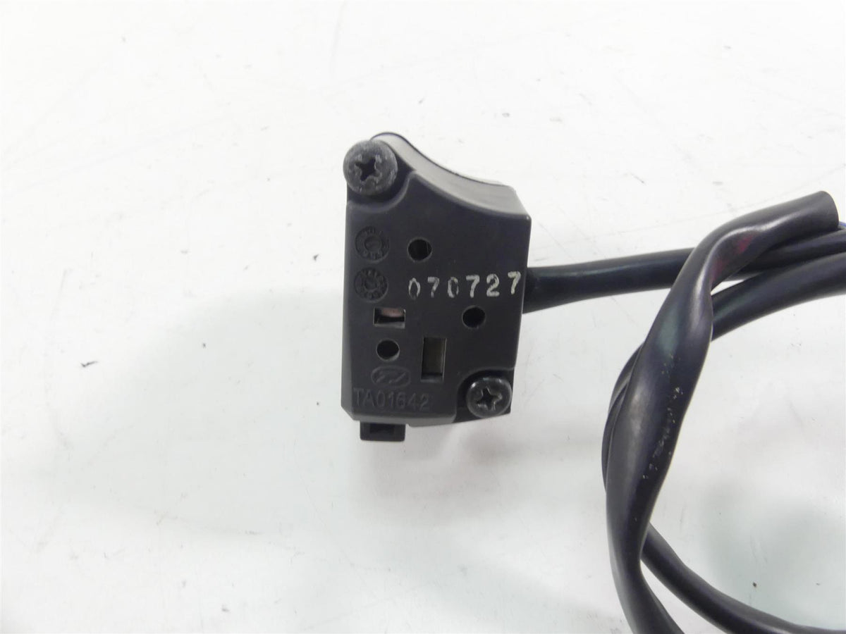 2008 Ducati Hypermotard 1100 Right Hand Start Stop Control Switch 65010071A {{ shop.shopifyCountryName }} - Mototech271