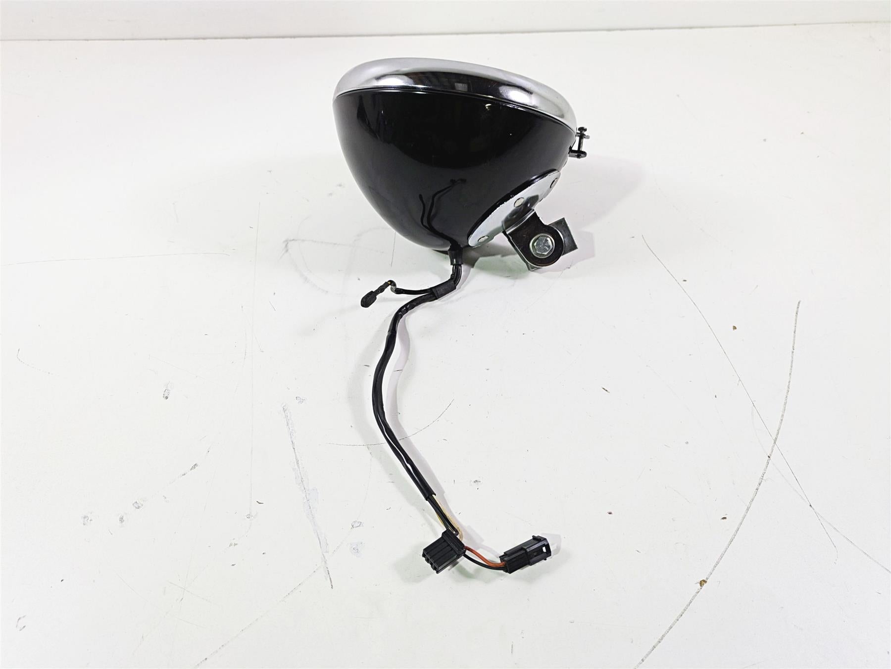 2017 Harley FLS Softail Slim 7" Headlight Head Light Bucket & Bracket 73295-10 {{ shop.shopifyCountryName }} - Mototech271