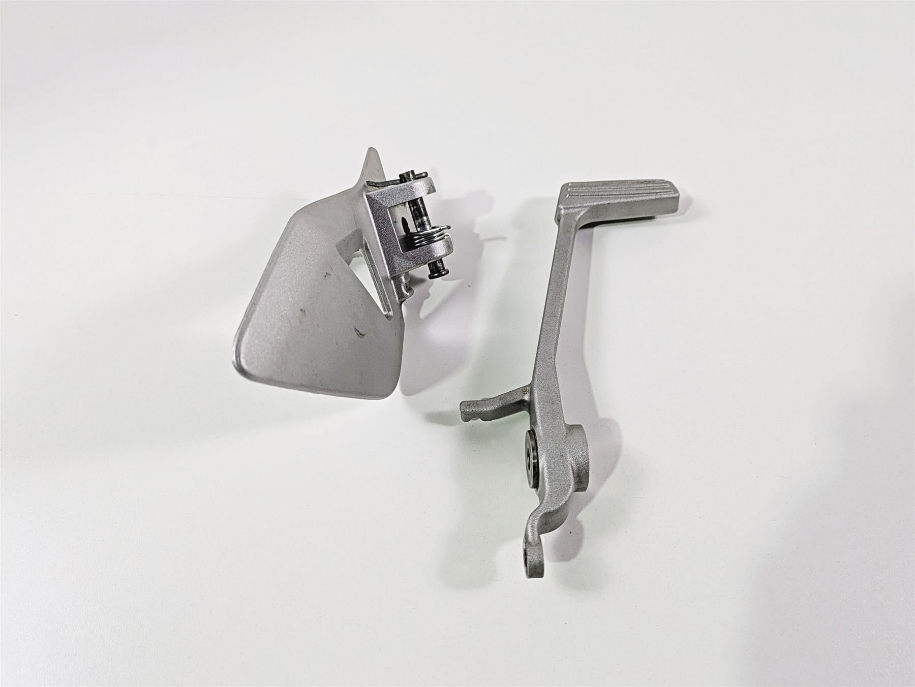 2019 BMW R1250RT K52 Brake Pedal + Footpeg Mount 35218534746 | Mototech271
