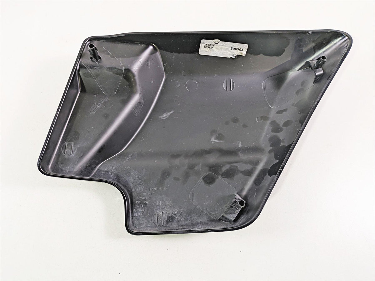 2021 Harley Touring FLTRX Road Glide Side Cover Fairing Set 66250-09 66048-09A {{ shop.shopifyCountryName }} - Mototech271
