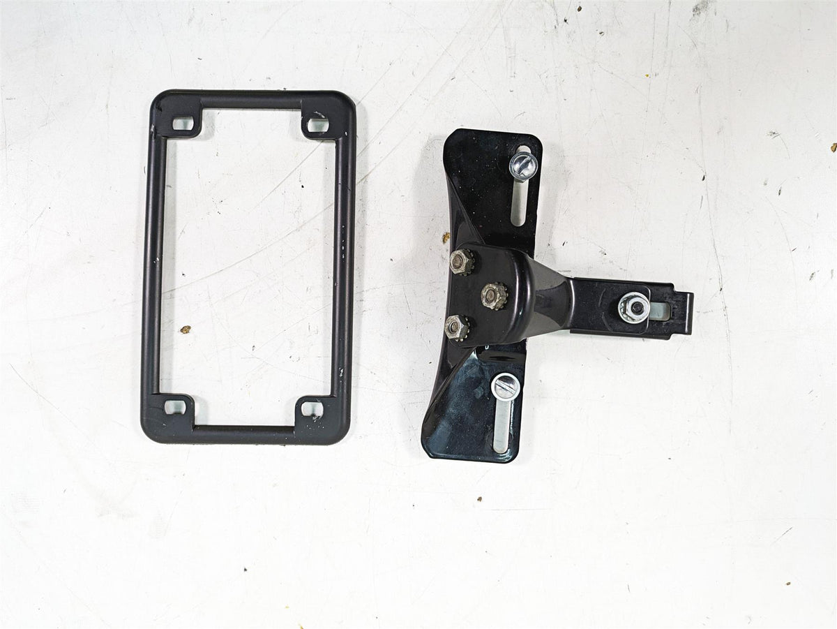 2015 Harley FXDL Dyna Low Rider Rear License Plate Mount Holder 59984-73 {{ shop.shopifyCountryName }} - Mototech271