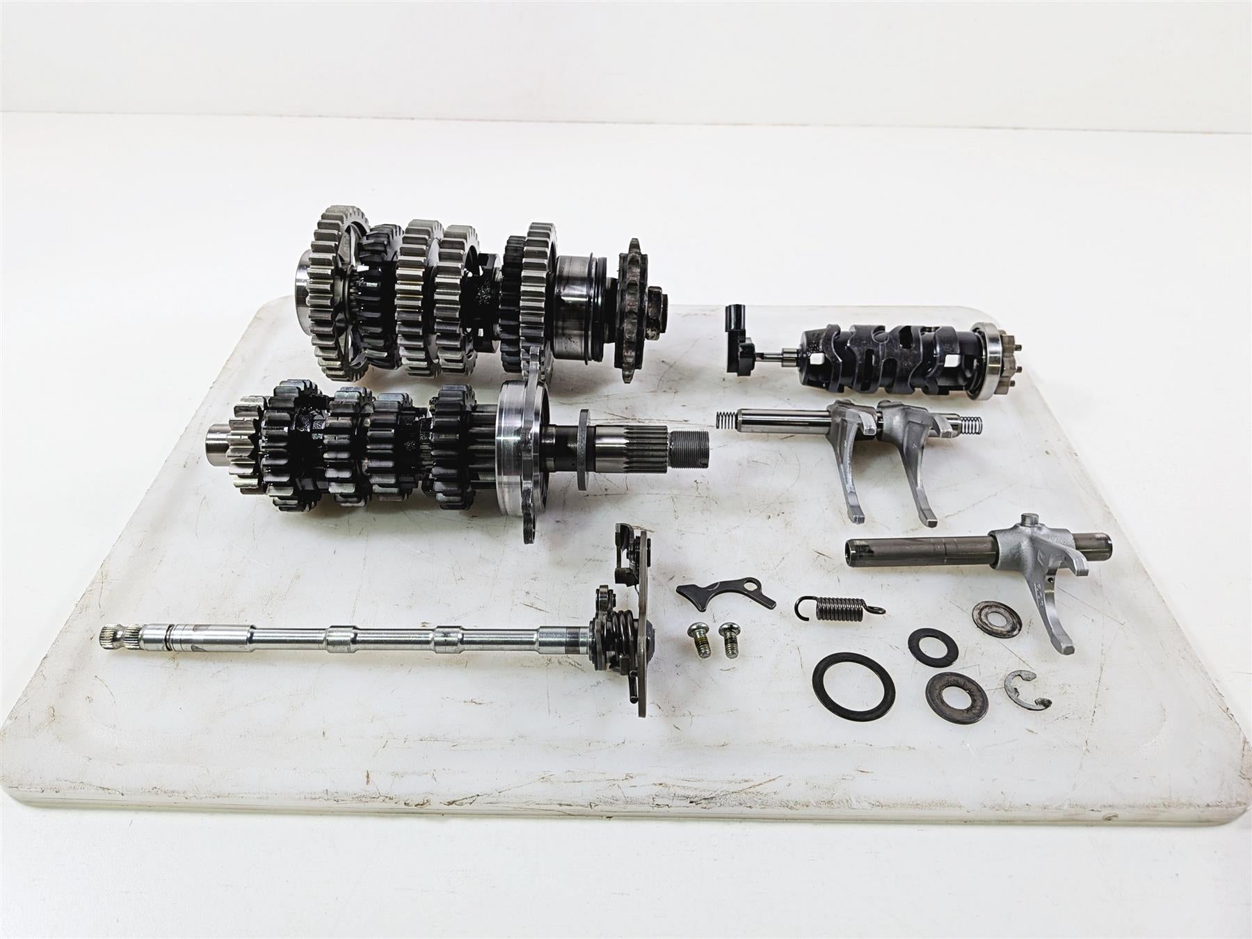 2016 Yamaha YZF R1 RN32 Transmission Gear Pack Shift Fork Drum 2CR-17402-00-00 {{ shop.shopifyCountryName }} - Mototech271