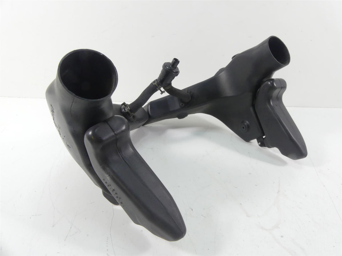 2001 Kawasaki ZX600J2 ZX6R Ninja Air Ducts & Tubes & Cover Set 14073-1768 {{ shop.shopifyCountryName }} - Mototech271