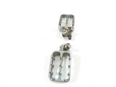 2009 BMW R1200GS K255 Adv Fastway Evolution III Footpeg Foot Peg Set 22-5-001 {{ shop.shopifyCountryName }} - Mototech271