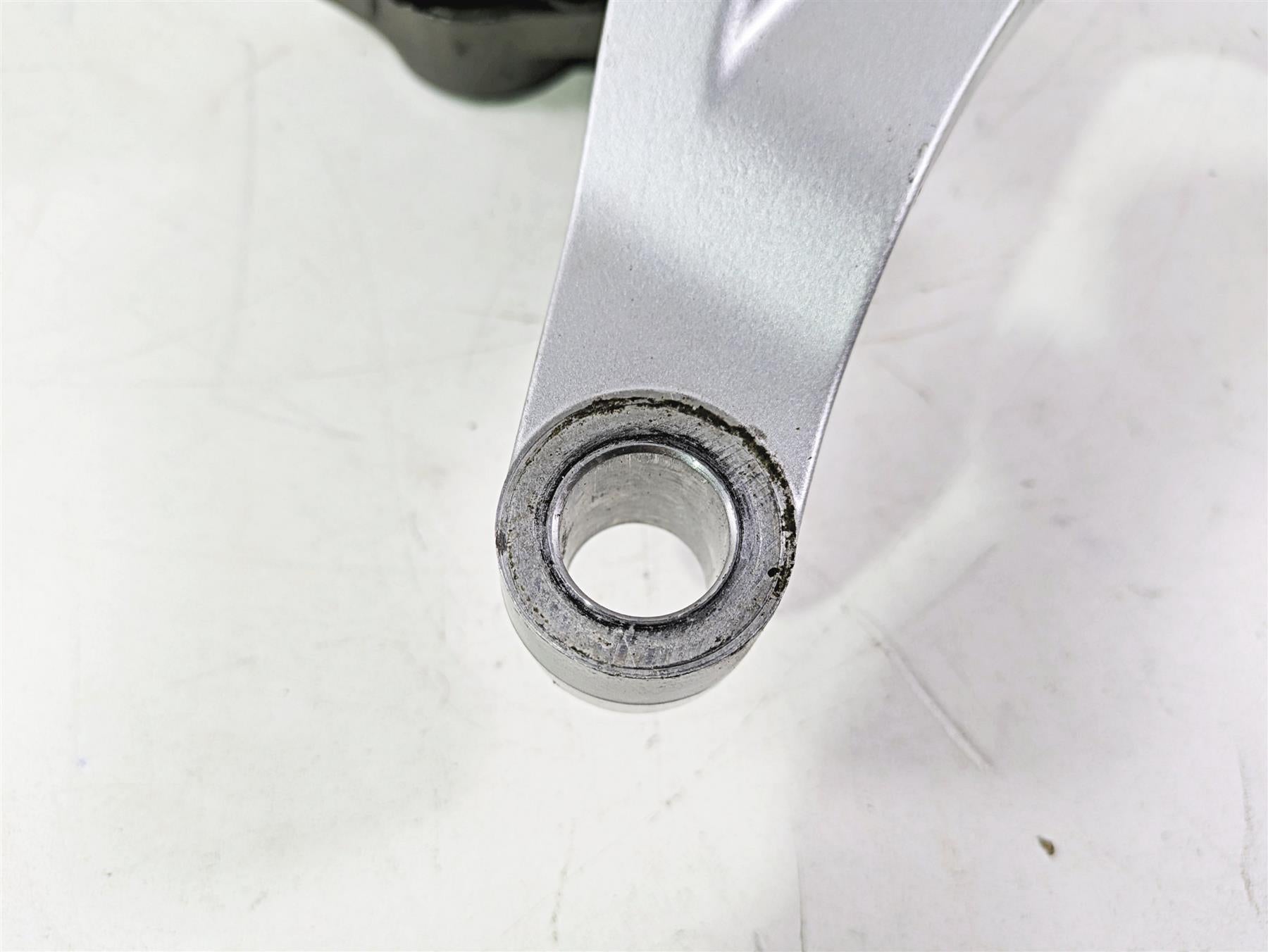 2004 Yamaha XVZ1300 Royal Star Rear Brake Caliper & Bracket 4NK-2580W-01-00 {{ shop.shopifyCountryName }} - Mototech271
